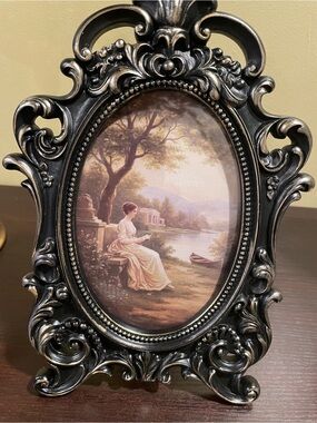 Ornate Black and Silver Decorative Picture Frame - Elegant Home Accents